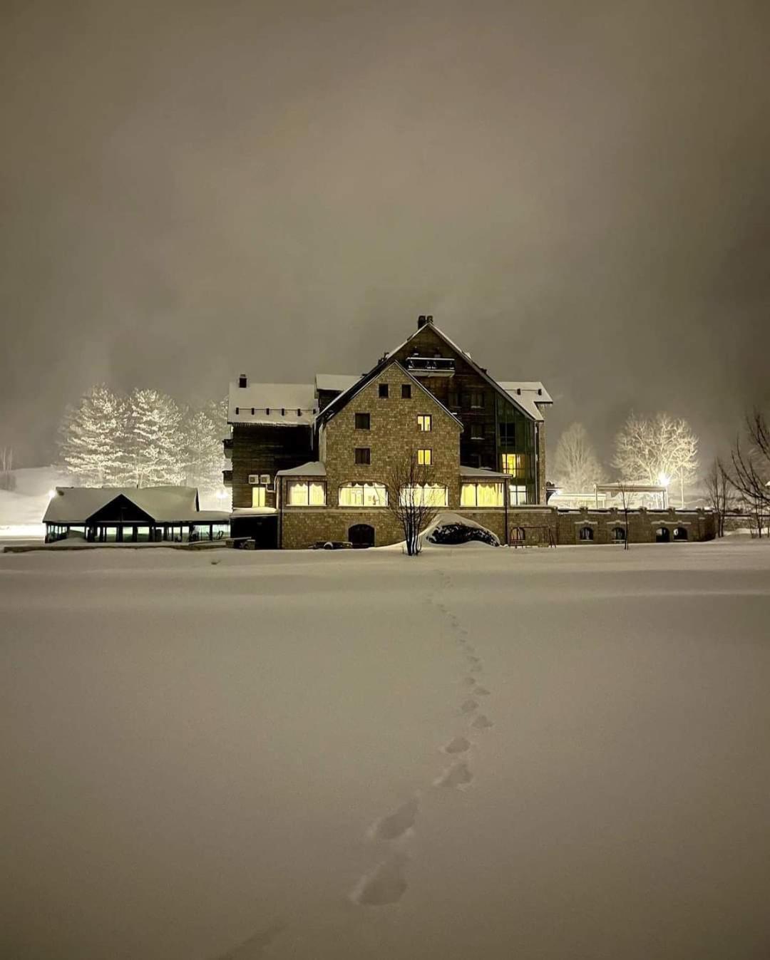 Hotel Monte Rosa Cetinje Eksteriør billede